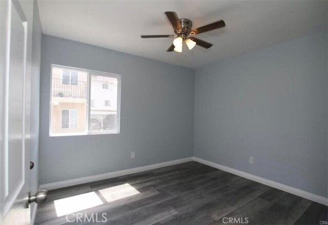 Foto del edificio - 163 S Junipero Serra Dr