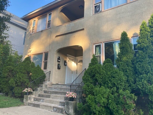 442-444 N. Irving Avenue - 442 N Irving Ave
