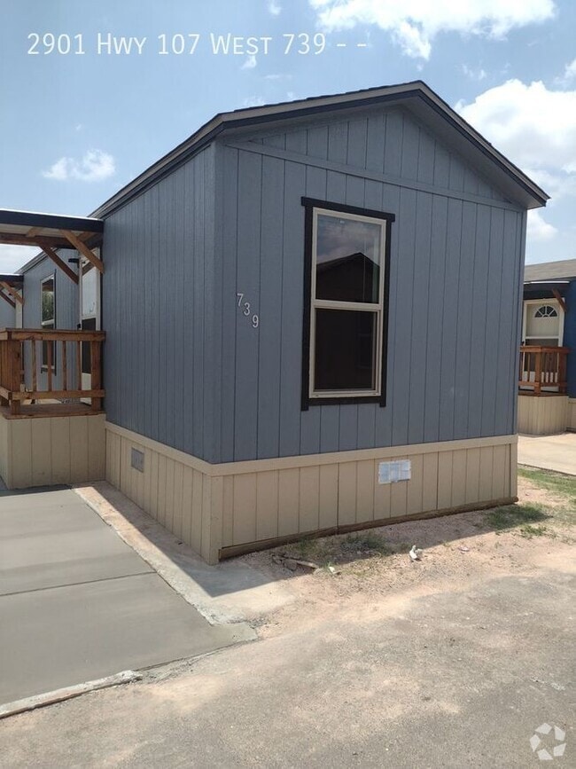 Building Photo - 2901 TX-107