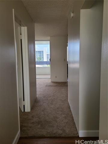 Building Photo - 1555 Pohaku St