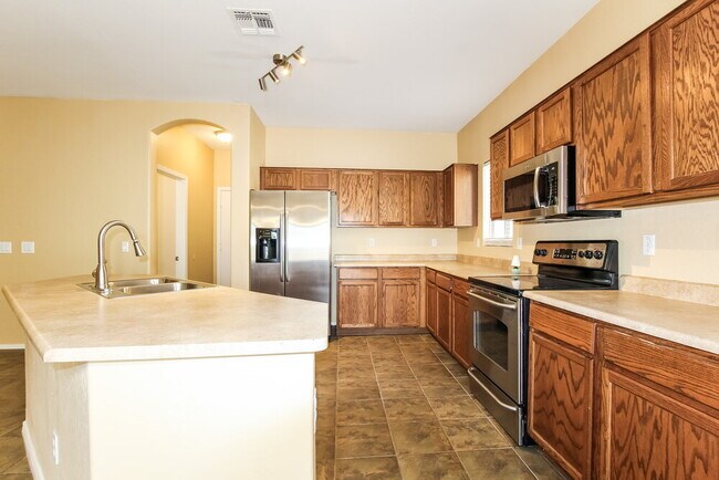 Foto del edificio - 15221 N 177th Dr