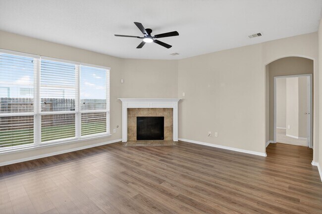 Foto del edificio - 4938 Yearling Ridge Ct