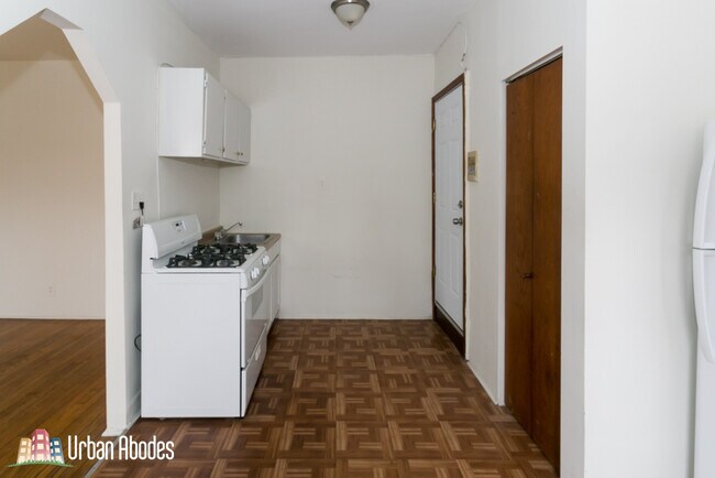 Foto del edificio - 1212 W Thorndale Ave