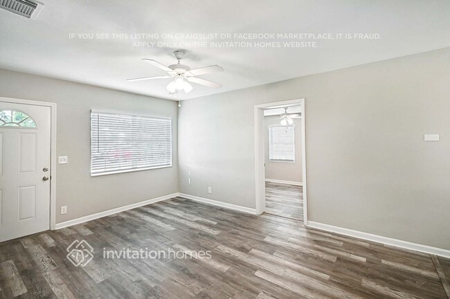 Building Photo - 835 44th St