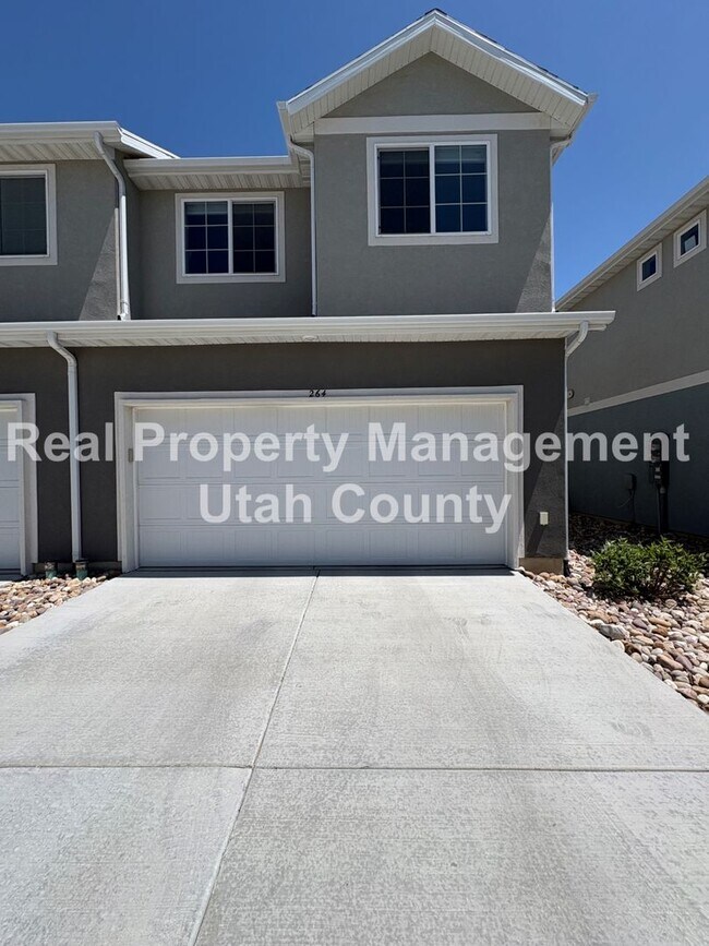 Foto del edificio - Lower Price! Wonder Townhome in Saratoga S...