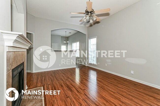 Foto del edificio - 6967 Parkbrook Ln