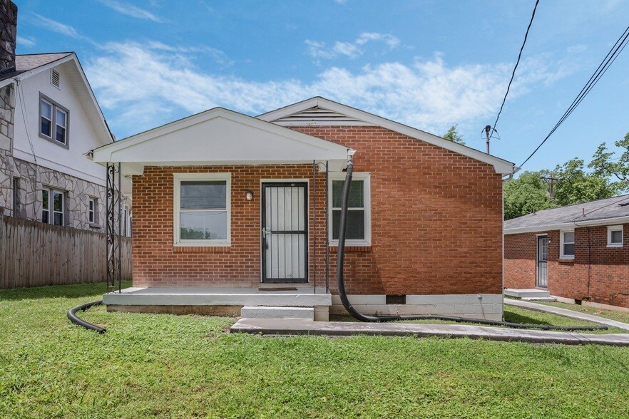 Foto principal - 1908a Riverside Dr