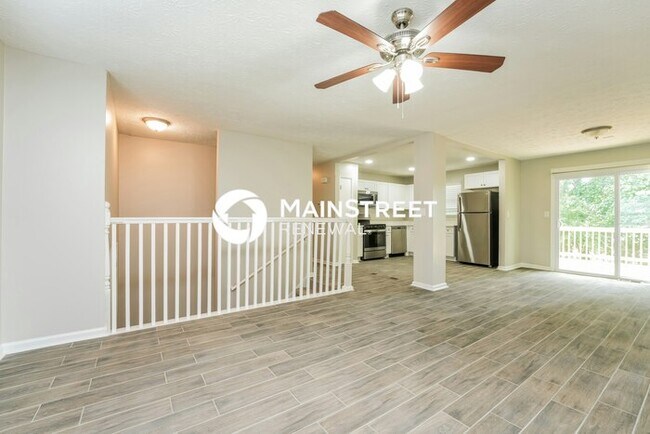 Building Photo - 4 Bedroom Pet-Friendly Home in COVINGTON, GA with Main Street Renewal