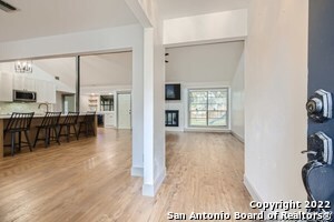 Foto del edificio - 8418 Kingsway St