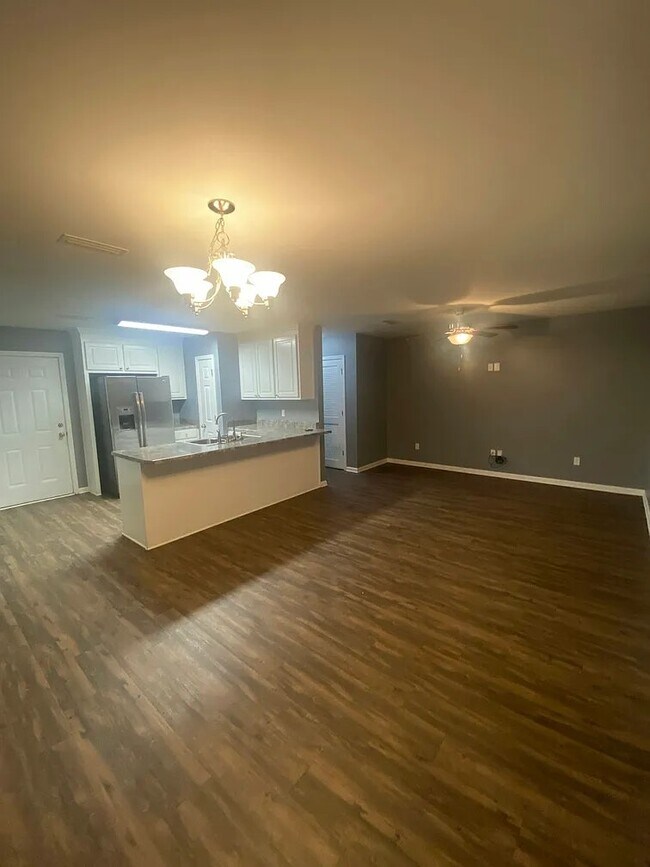 Foto del edificio - 2328 Middleton Rd