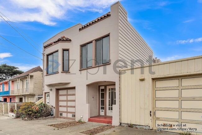 Building Photo - 1527 47th Ave