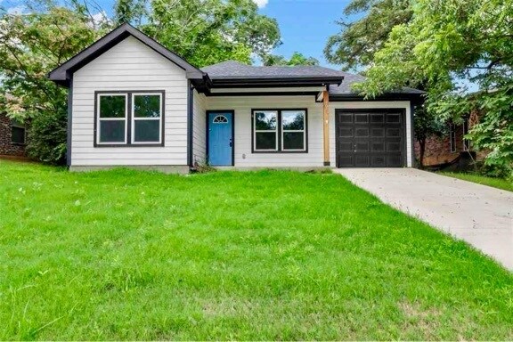 Foto principal - 405 W Walker St