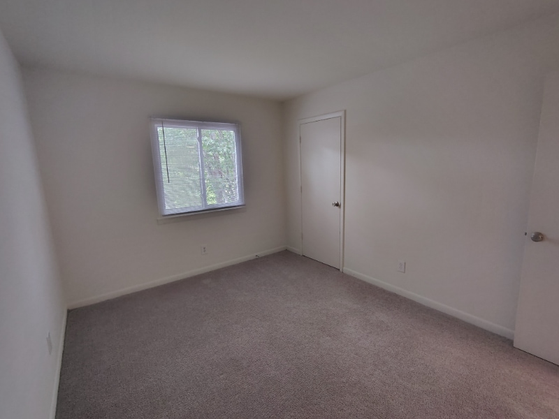 Primary Photo - 600 Reusens Rd