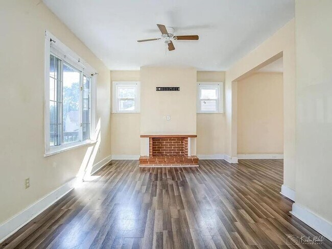 Foto del edificio - 4BD/2BA Home for Rent in Aliquippa PA