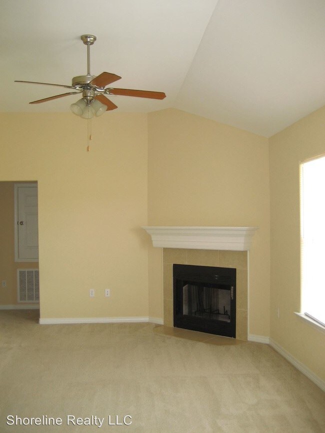 Building Photo - 2316 Paula Cir