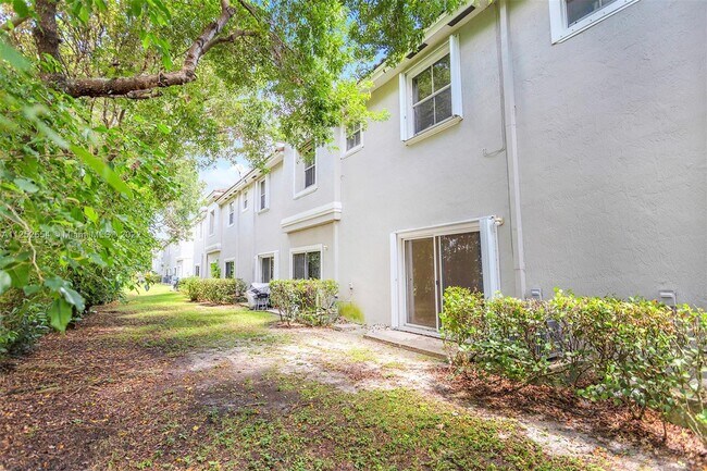 Photo - 14105 SW 49th St Townhome