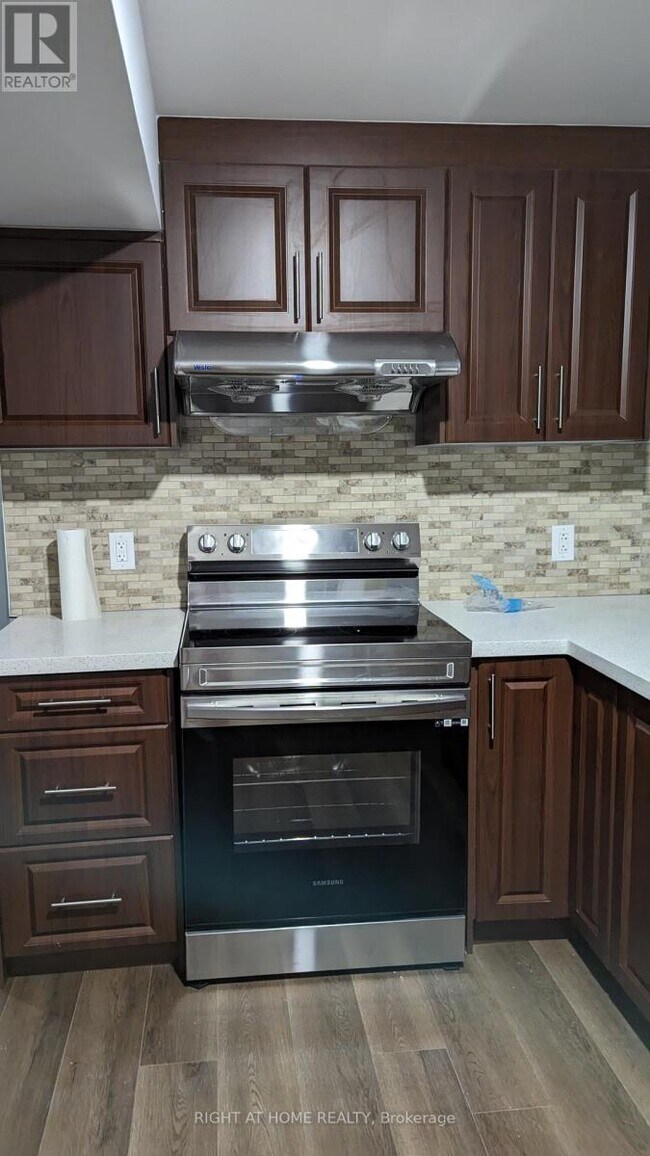 Building Photo - 1436 Tomkins Rd