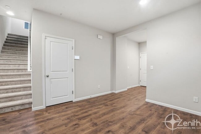 Foto del edificio - 9019 N Dogwood St