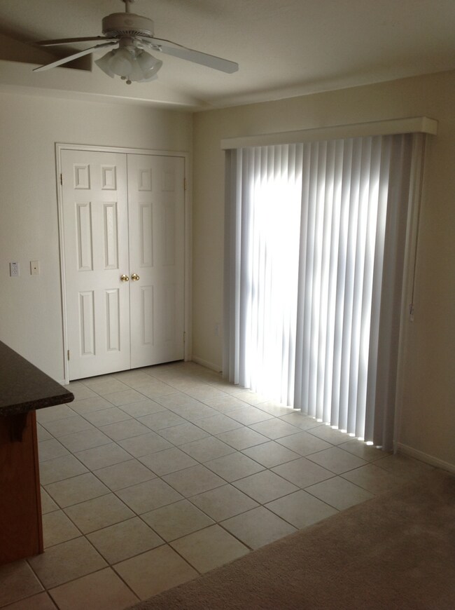 Building Photo - SPRING VALLEY LAKE 4 BEDROOM