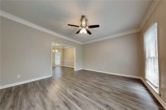 Foto del edificio - 404 Rams Ct