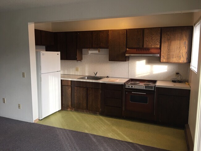 Foto del edificio - 630 NE Maiden Ln