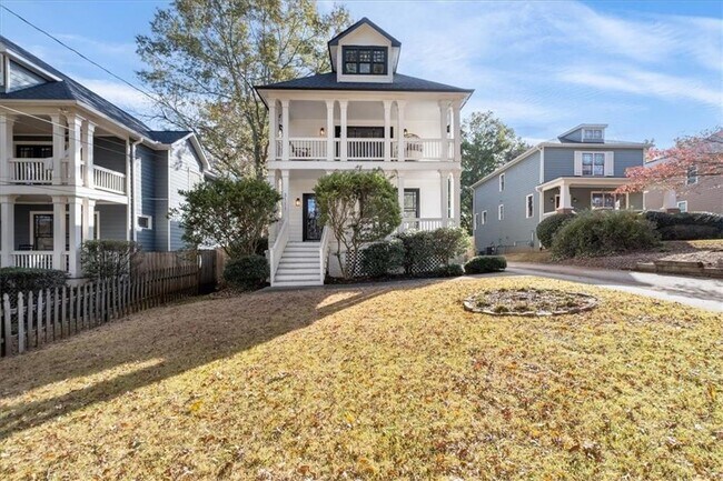 Foto del edificio - 3111 Alston Dr