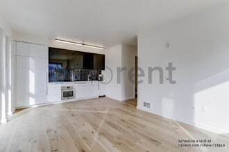Building Photo - Unit 211