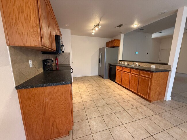 Foto del edificio - 3601 Salt Fork Dr