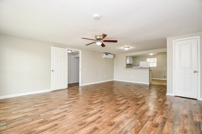 Foto del edificio - 2928 Wayne St