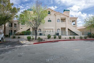 Building Photo - 2251 Wigwam Pkwy