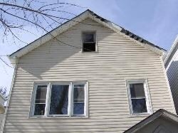  - 4724 S Laflin St