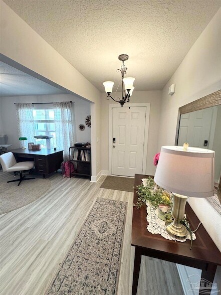 Foto del edificio - 3315 Garganey Rd