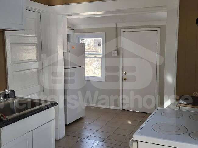 Foto del edificio - 2235 Quincy St