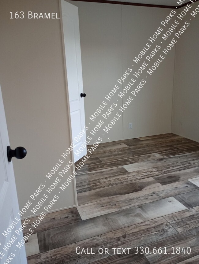 Building Photo - 163 Bramel-