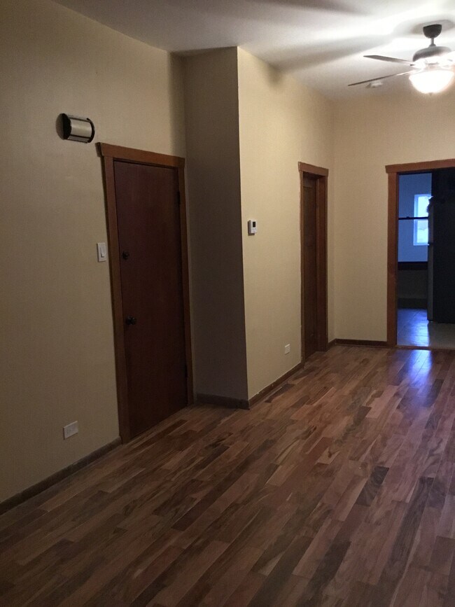 Foto del edificio - 3149 W Fulton St