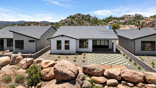 Foto del edificio - 1318 Rockwood Dr