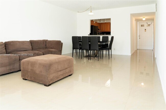 Foto del edificio - 5140 SW 40th Ave