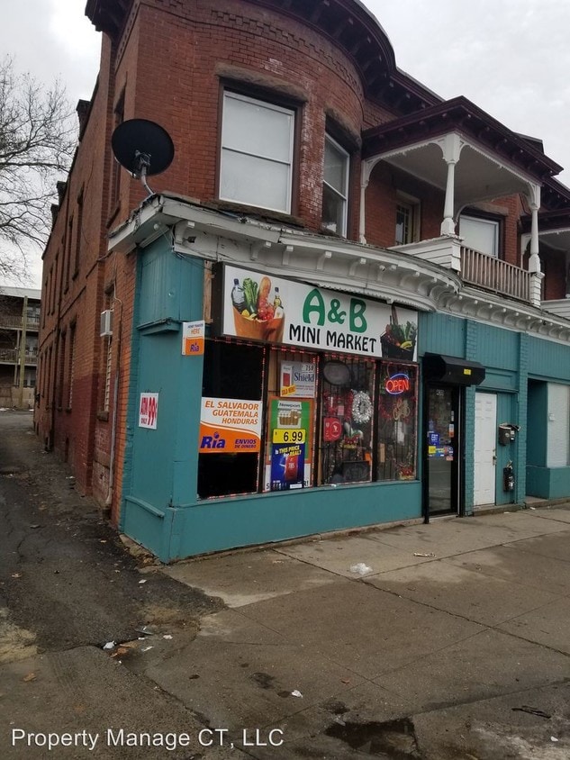 Primary Photo - 430-436 W Main St