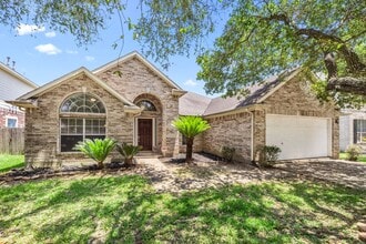 Building Photo - 1622 Pebble Brk