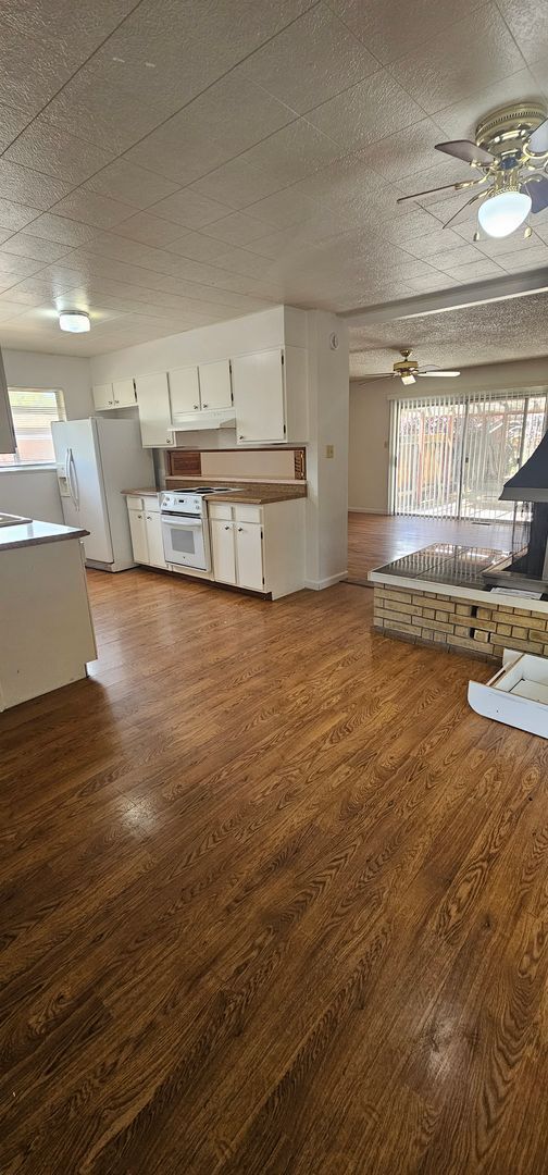 Foto del edificio - North West Reno 3 bed Room 2 bath 2 car garage Home For Rent,