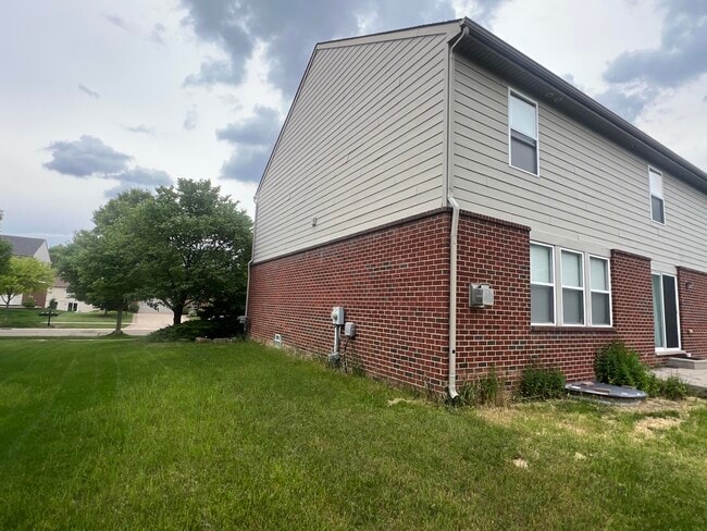 Foto del edificio - 24668 Thatcher Dr