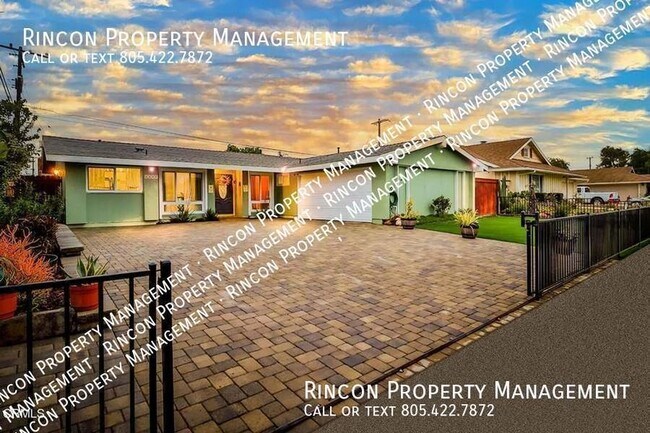 Building Photo - Gorgeous Remodeled Home in Oxnard Estates ...