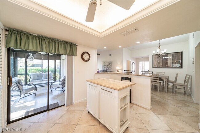 Foto del edificio - 16665 Coriander Ln