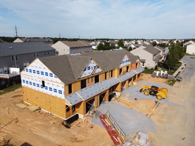 Building Photo - 6124 Sawgrass Ct