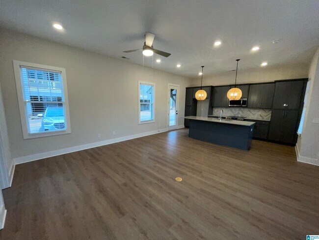 Building Photo - 4783 Silas Ave