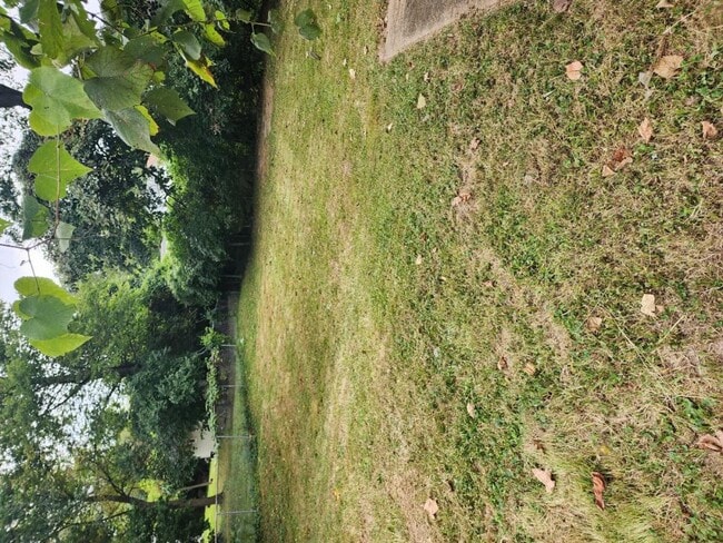 Building Photo - 367 SCENIC DRIVE