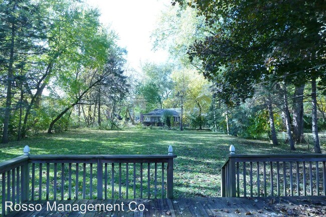 Building Photo - 2 br, 1 bath House - 2711 CROOKS ROAD