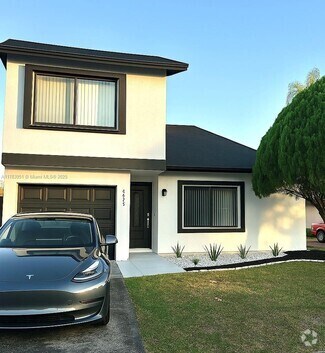 Building Photo - 14795 SW 97th Terrace
