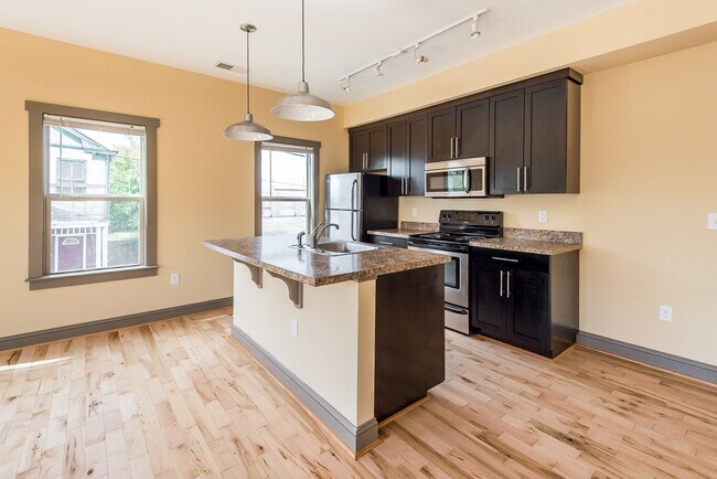 Foto del edificio - 1323 McDonough St