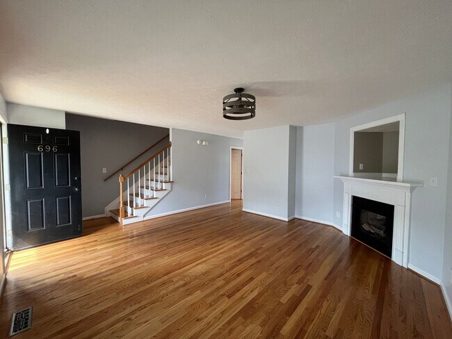 Foto del edificio - Townhouse at Wellington in Wyndhurst
